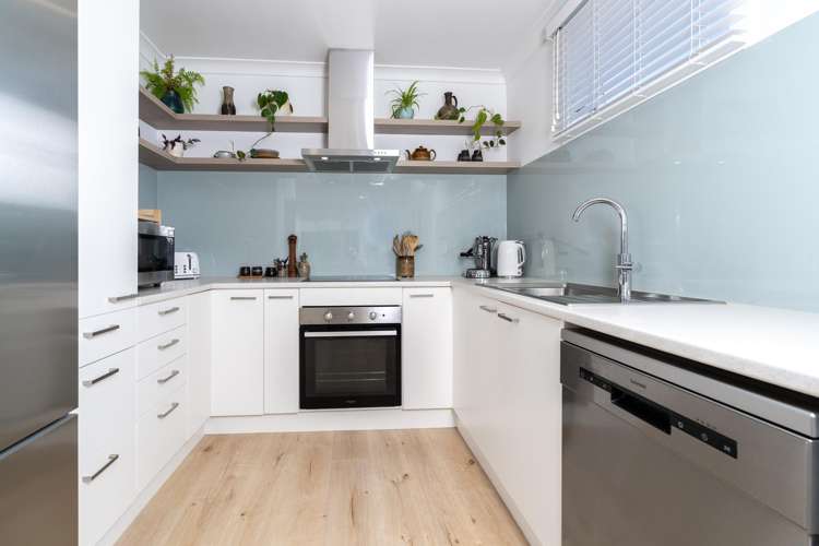 21 Government Road Raglan_7