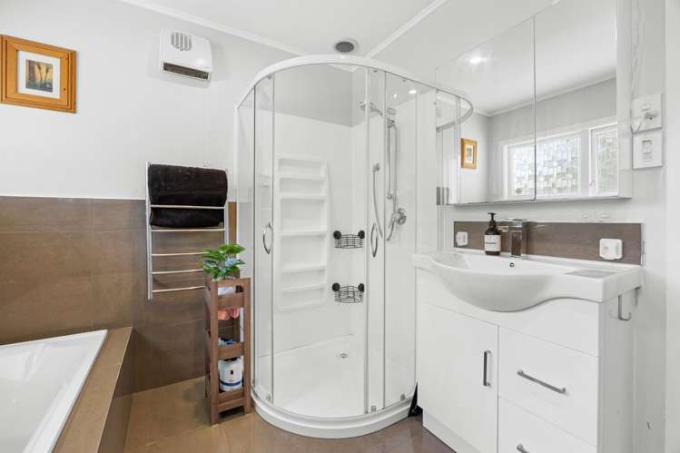 47 Ennis Avenue Pakuranga Heights_24