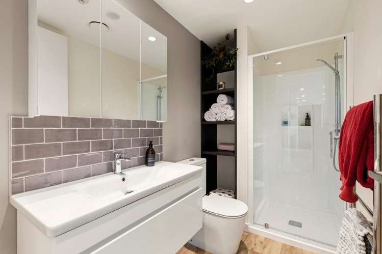 102/98 Gorge Road Queenstown_10