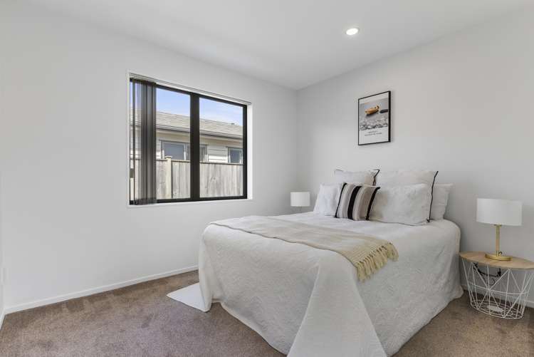 9 Soaring Bird Drive Takanini_14