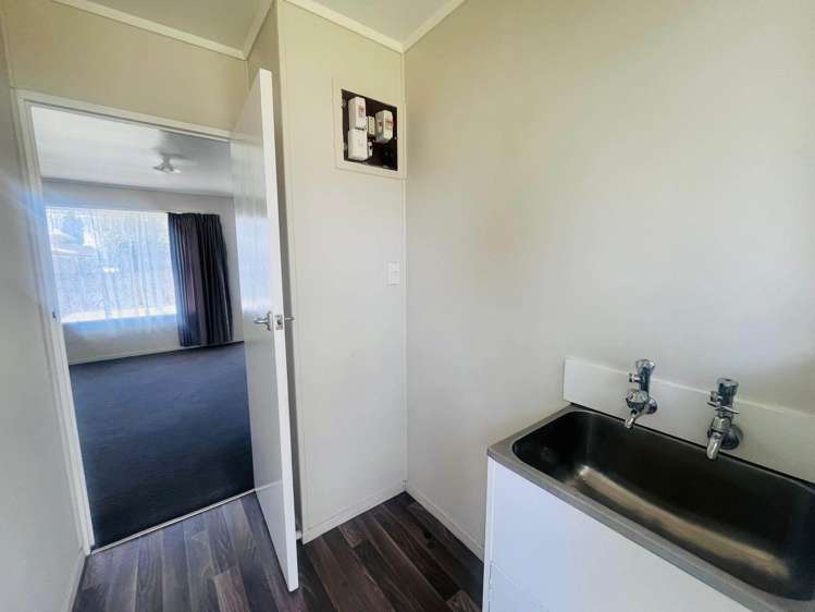 1/10b View Road Papakura_9