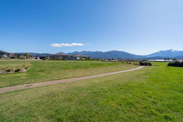 63 Burnby Drive Te Anau_4