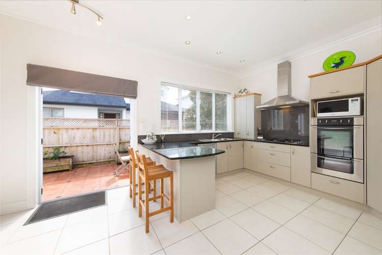 3 Greenfield Road Epsom_5