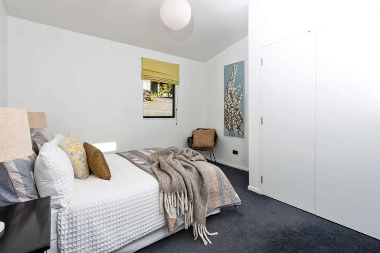 9 Onewa Road Northcote_14