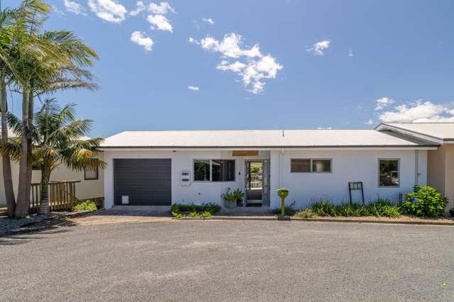 25E Violet Street Raglan_1