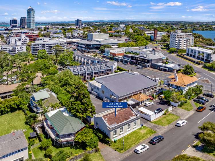 Unit C, 187A Hurstmere Road Takapuna_8