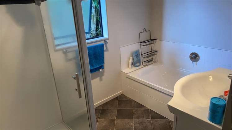 80a Welcome Bay Road Welcome Bay_3