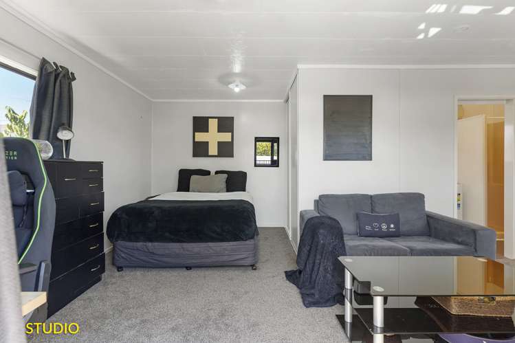 86 Godley Road Green Bay_30