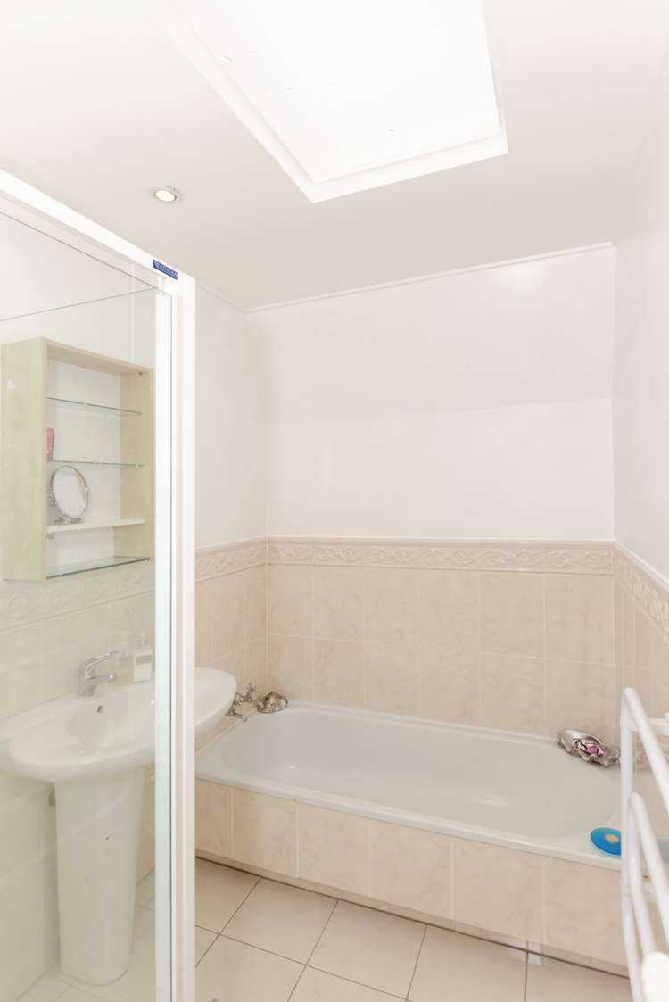 2/67 Moana Avenue One Tree Hill_10