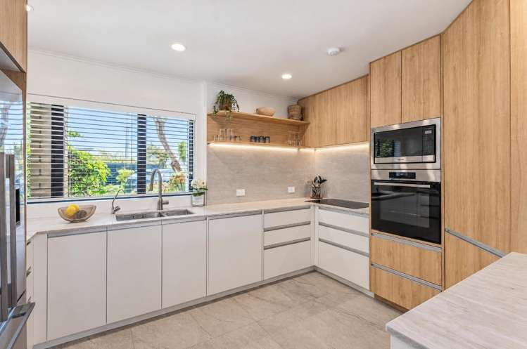 9/31 Greenlane East 1776_8