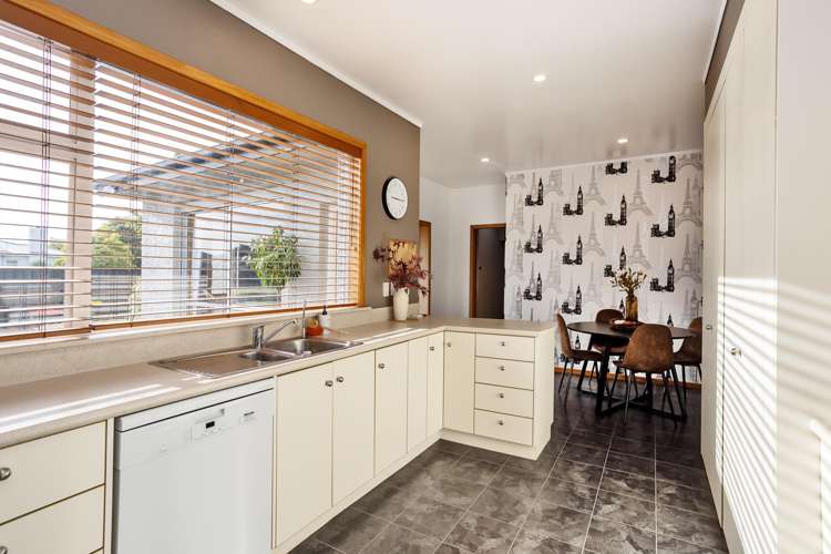 86 Wilton Street Windsor_6