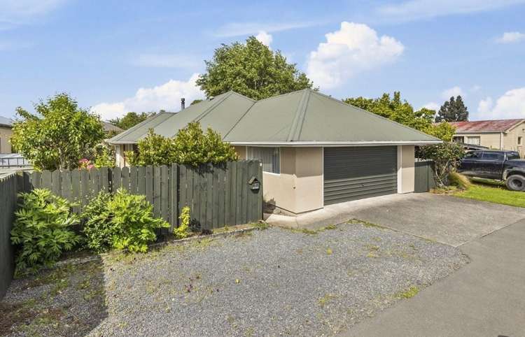 3 Carlyle Road Mosgiel_2