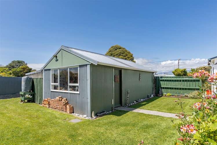 40 Cook Street Carters Beach_25