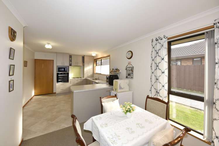A/37 Ivory Street_5