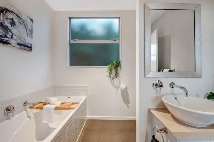 1 Burwood Terrace Gulf Harbour_20