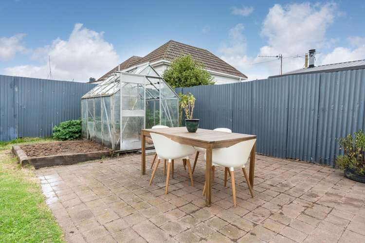 5 Freyberg Street Saint Kilda_21