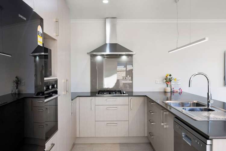 20 Whareatua Avenue Takanini_8