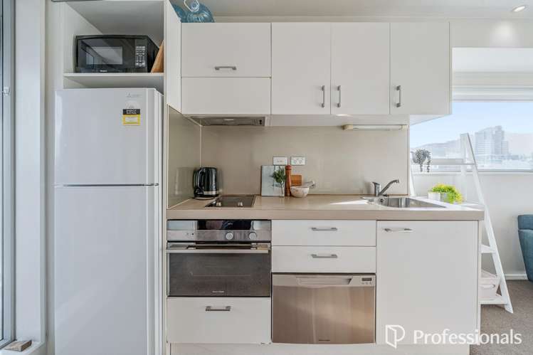 1215/74 Taranaki Street Te Aro_4