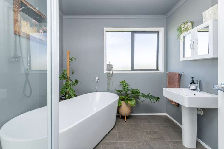 848 Bayley Road Wharepuhunga_14