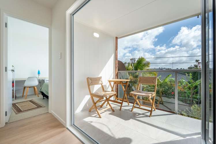 16/83 Lake Road Devonport_5