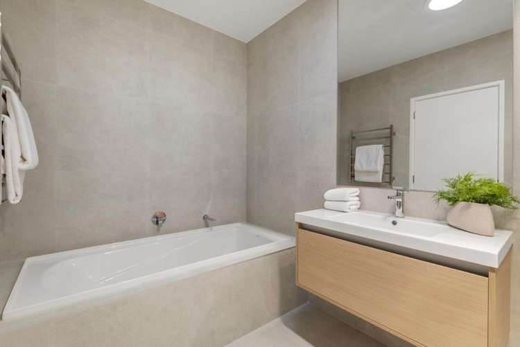 56 Te Aniwaniwa Terrace Albany_12