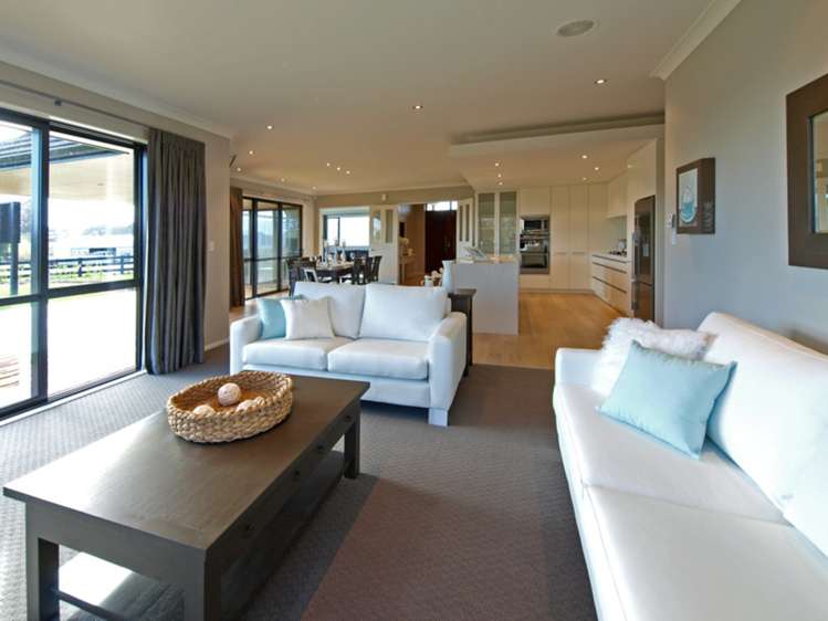 172 Colombo Road Waiuku_10