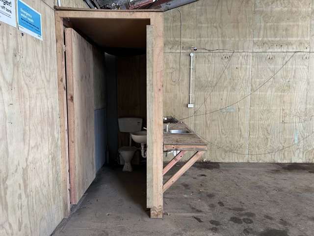 4-10 Mohuia Crescent Elsdon_4