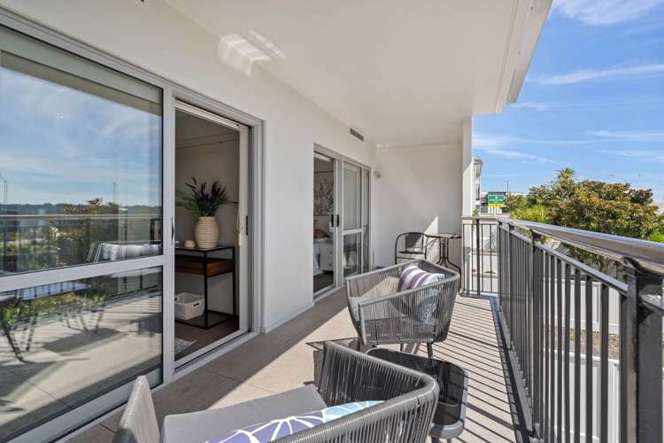 D6/60 Masons Road Oteha_15