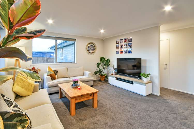 12 Loader Place Pokeno_4