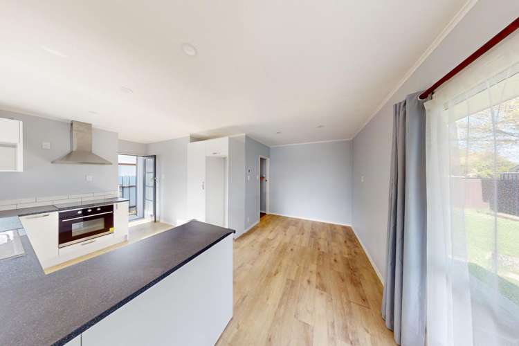 1 Wyndham Street 10921_2