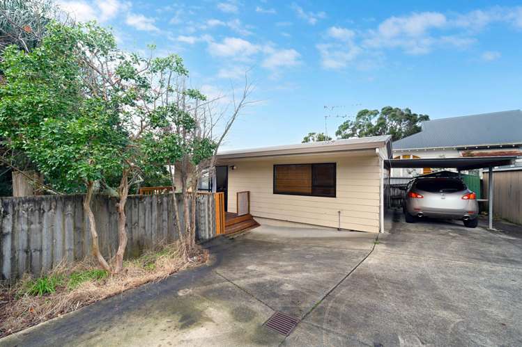2/191 Don Buck Road Massey_15
