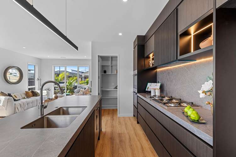 37 Tipu Crescent Wainui_11