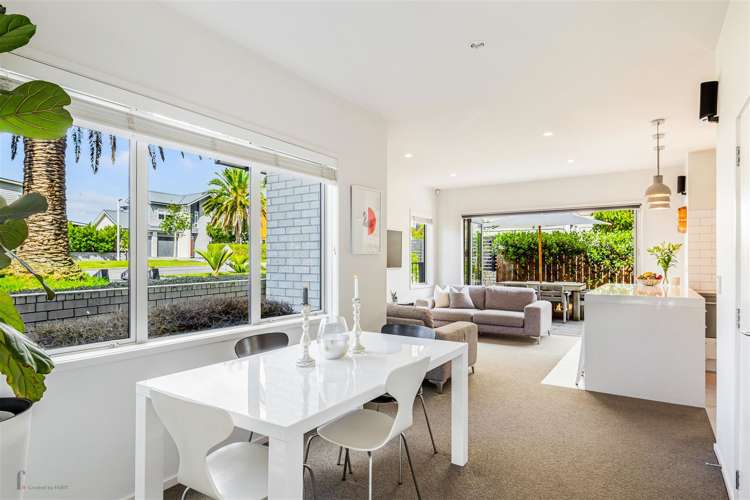 2 Toheroa Street Hobsonville_9
