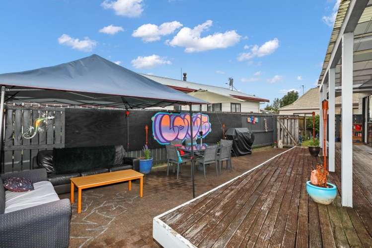 12 Kentucky Crescent Nawton_8