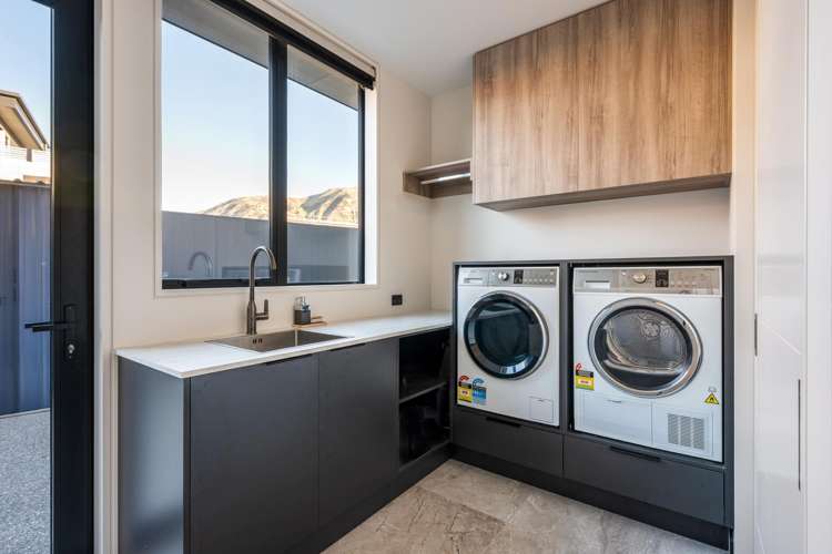 24 Jade Drive Wanaka_21