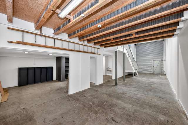 J/18 Moselle Avenue Henderson_1