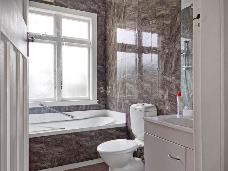 48 Hume Street Alicetown_8