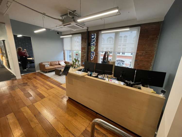 2-12 Allen Street Te Aro_3