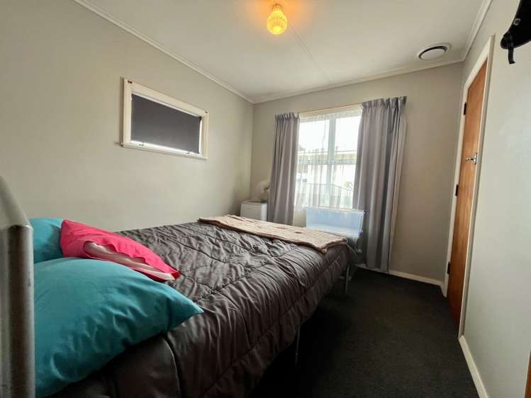 3 Coronation Street Feilding_5