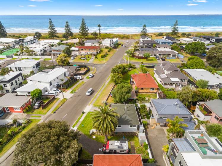 15 Sutherland Avenue Mount Maunganui_22
