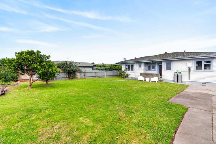 36 Osier Road Greenmeadows_17