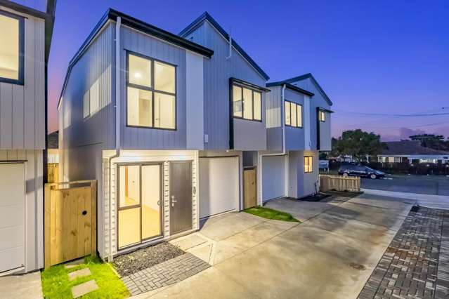 Brand New townhouses in great location