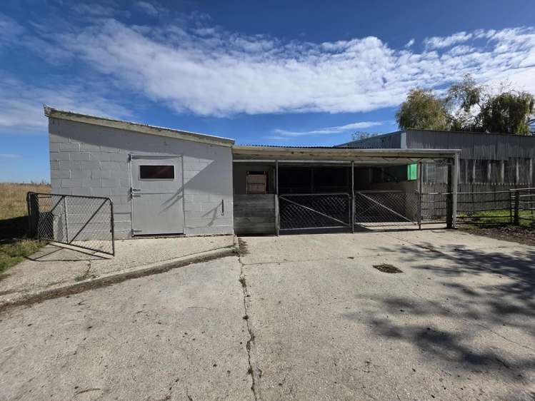 33 Devils Bridge Road Weston_23