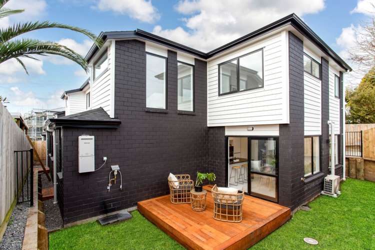 37A & B Reid Road_0