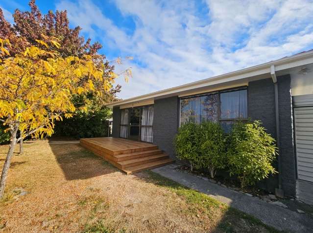 Wonderfully updated 2-Bed Home in Parklands