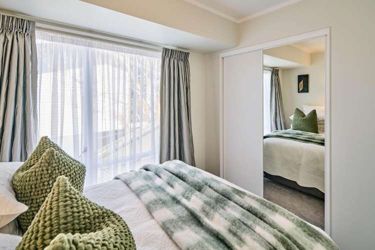 147 Tirohanga Road Lower Hutt_13