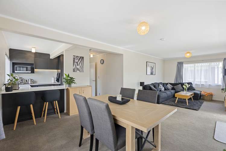 5c Central Park Drive Te Atatu South_1