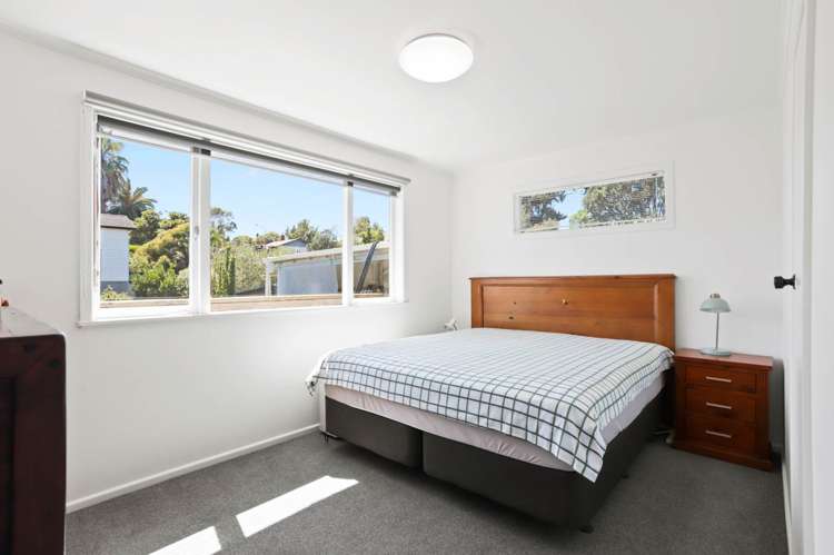 39 Newington Road Henderson_7