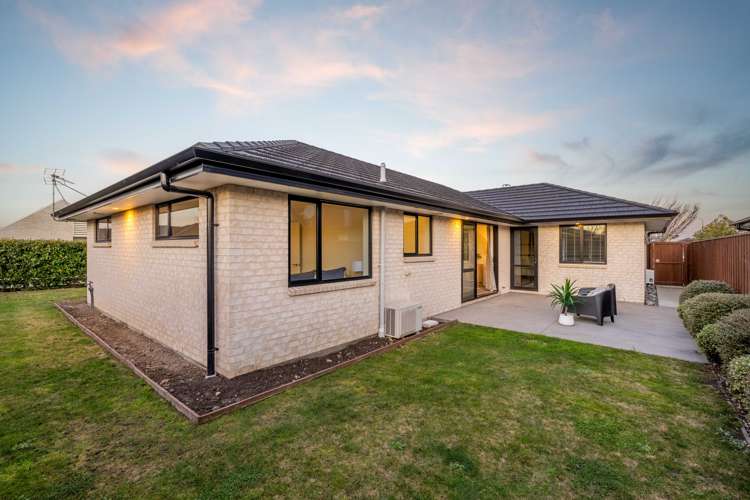 57 Moreton Green Rolleston_13