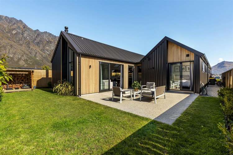 70 Jack Hanley Drive Jacks Point_9